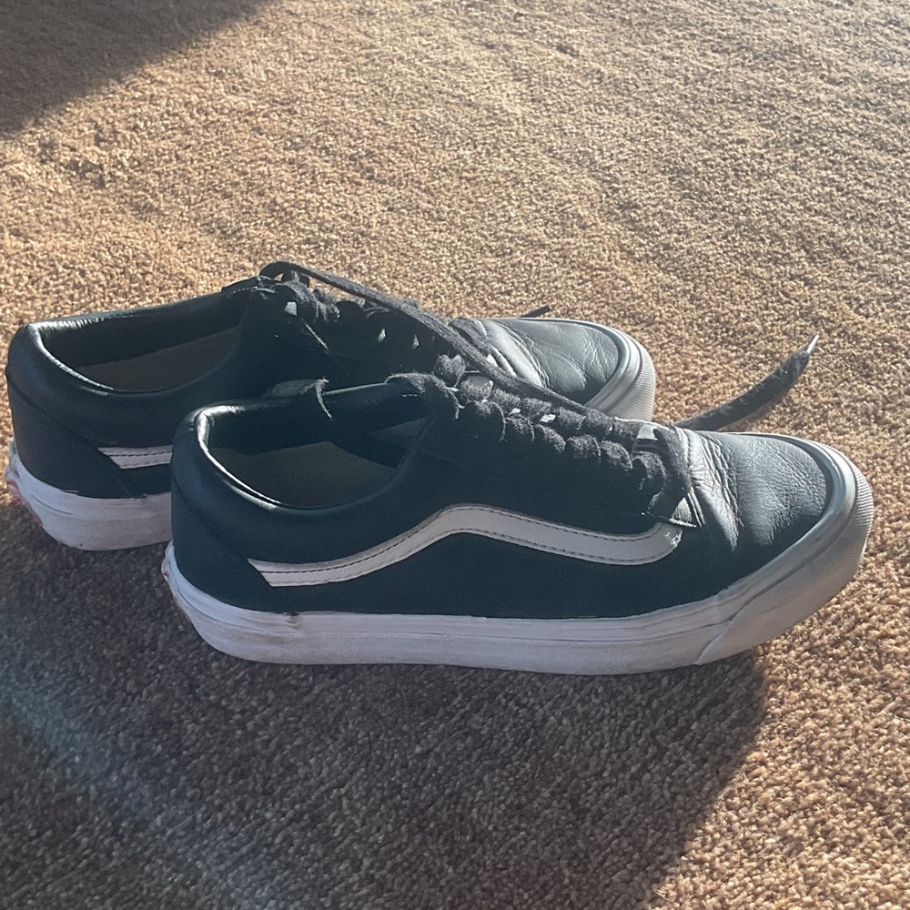 Womens iconic vans